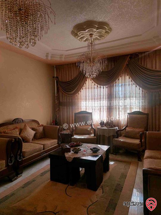 شقة مميزة مساحة 145 متر طابق أول في ضاحية الحاج حسن