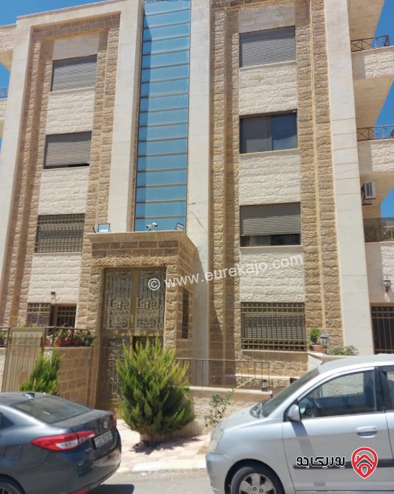 شقة مساحة 142م طابق شبه أرضي للبيع في أبو نصير