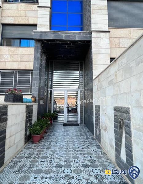شقة سوبر ديلوكس طابق أول مساحة 216م للبيع في ضاحية الياسمين