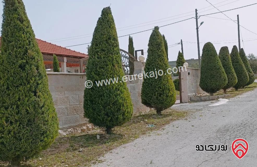 منزل مستقل مساحة الأرض 884م ومساحة 170م للبيع في اربد - بني كنانة 