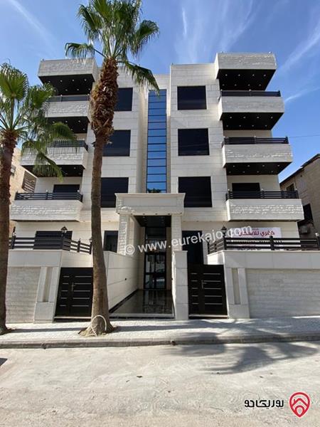 شقة سوبر ديلوكس طابق ارضي مساحة 180 م للبيع في ضاحية الياسمين