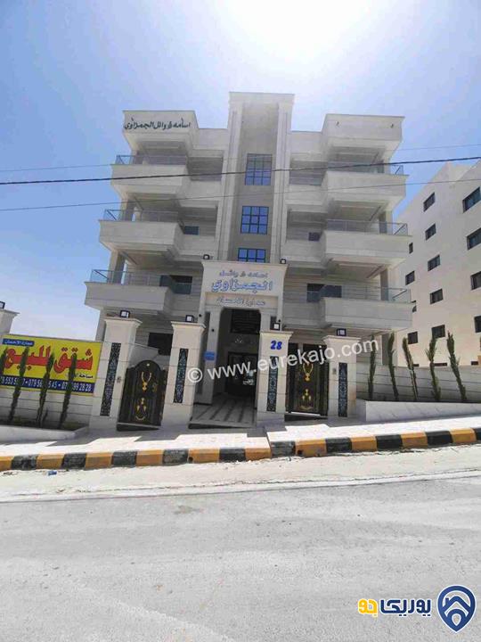 شقة سوبر ديلوكس مساحة 200م ومساحة خارجية 200م طابق شبه أرضي للبيع في شفا بدران 