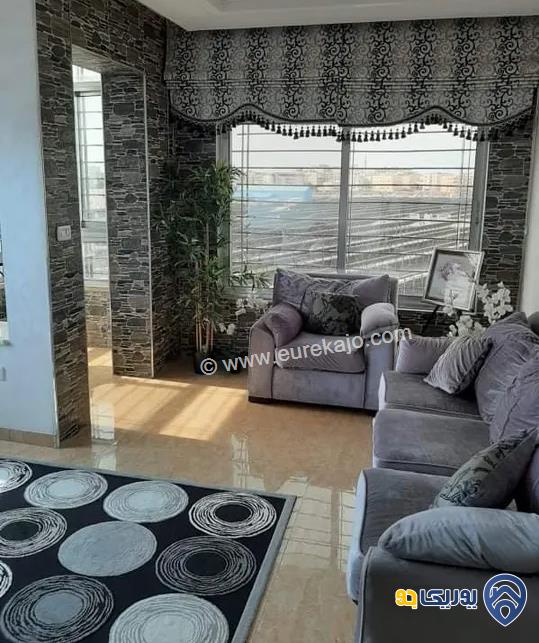 شقة سوبر ديلوكس طابق ثالث مساحة 140م للبيع في حي الصحابة - رجم عميش